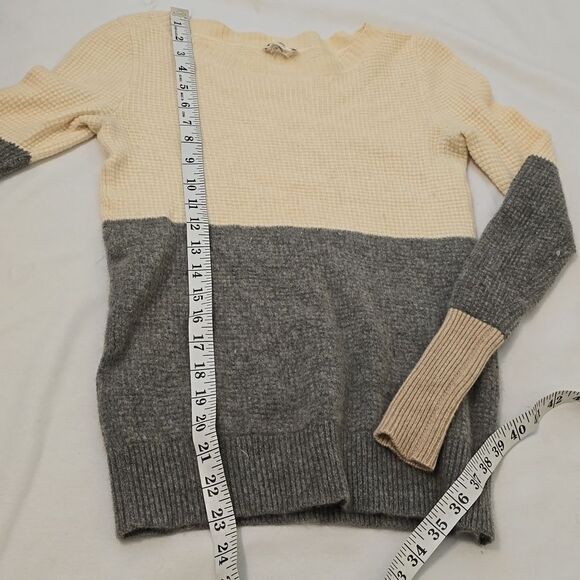 J.Crew 100% Cashmere Sweater Size xs Waffle Knit Ivory Gray Colorblock Pullover - Picture 5 of 6